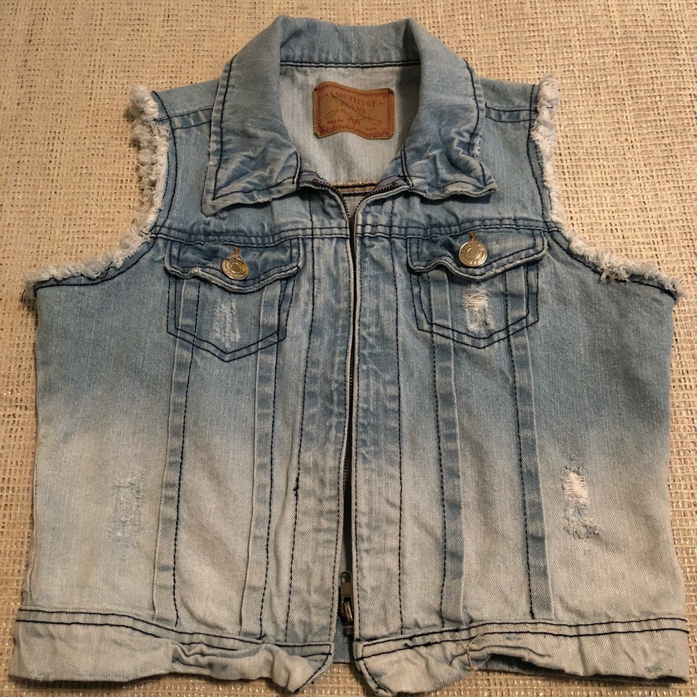 Jean Vest